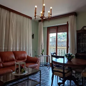 La Casa Di Yuri - Free Private Parking & Air Conditioning , Recco Italy